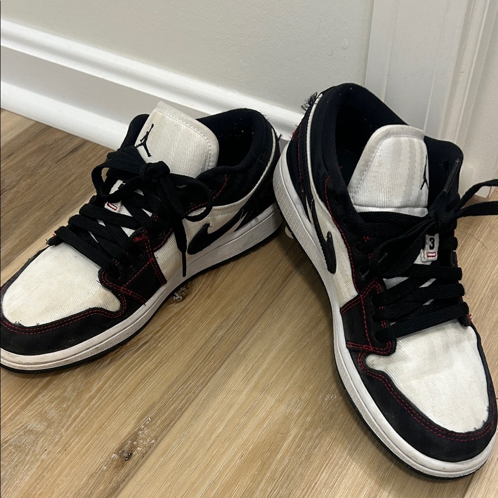 Nike Black and White - low top Panda
